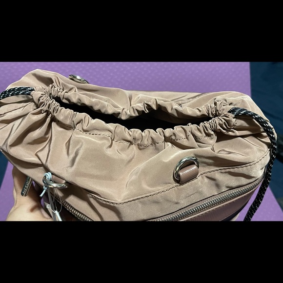 Old rose - Picture 6 of 12